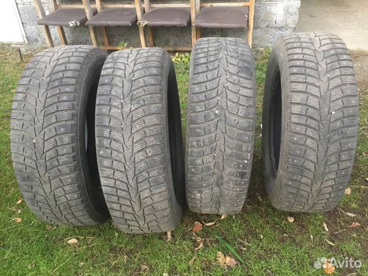 Laufenn I Fit Ice LW 71 225/65 R17