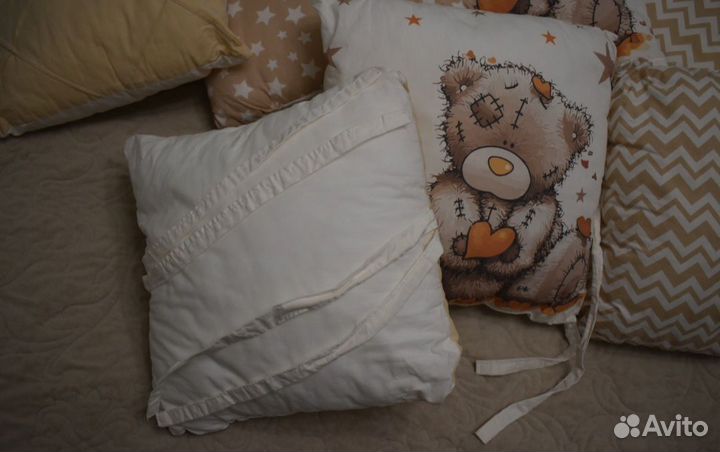 Бортики в детскую кроватку