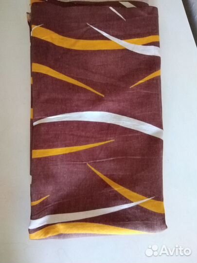 Ткань сиренево-коричн-го цвета с цветными дугами