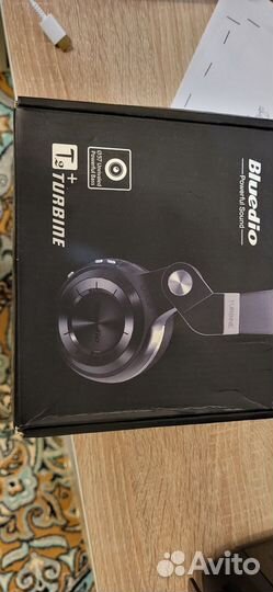 Беспроводные наушники bluedio t2+