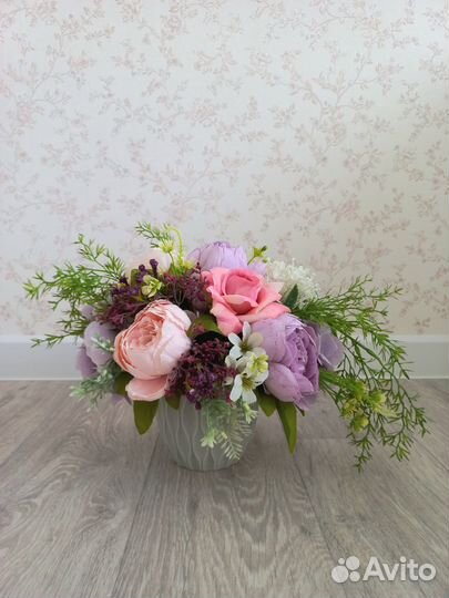 Композиции из искусственных цветов