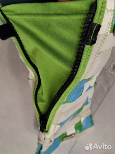 Жилет для вейкборда Liquid force 88-97см грудь