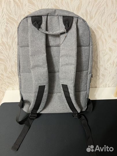 Рюкзак для ноутбука 15.6