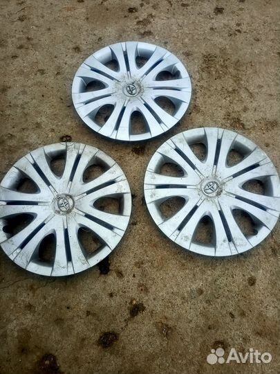 Колпаки на toyota corolla r16