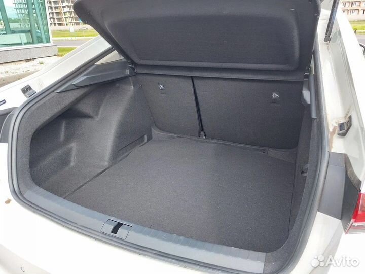 Skoda Octavia 1.4 AT, 2023