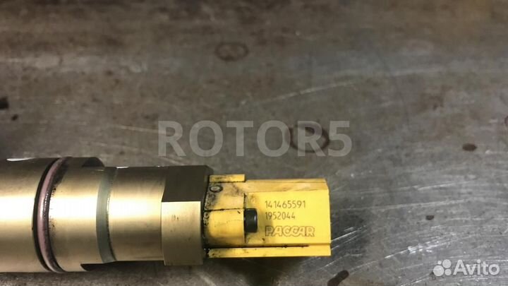 Форсунка топливная DAF CF-series 2017 1952044