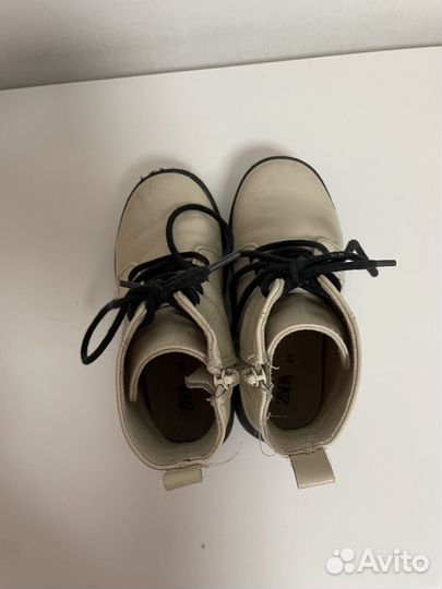 Ботинки демисезонные для девочки Zara 25