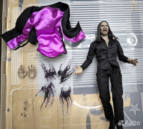 Фигурка Hot Toys Morbius 1/6