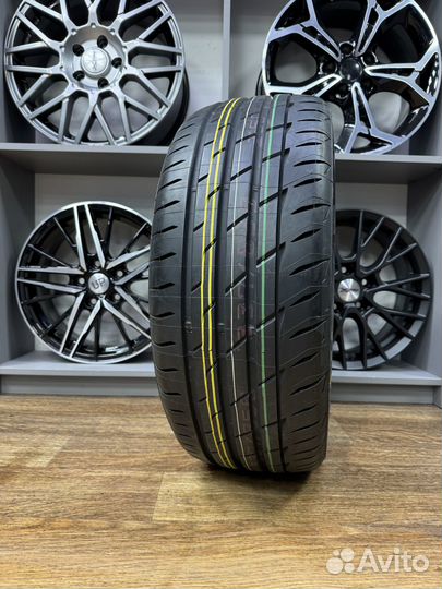 Bridgestone Potenza Adrenalin RE004 235/50 R18 101W