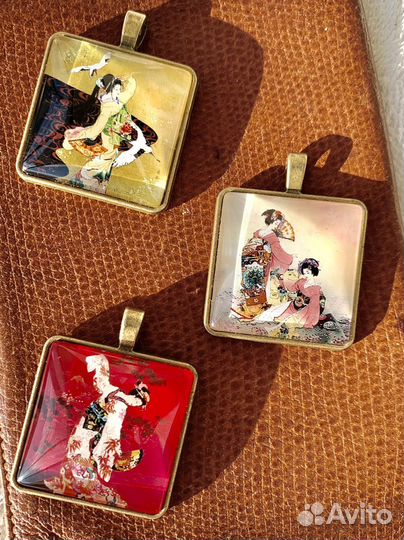 Кулоны коллекционные