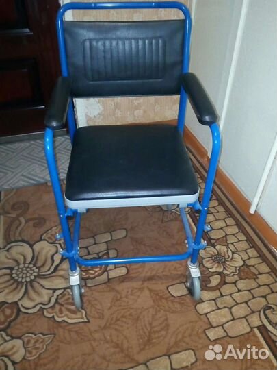 Инвалидное кресло