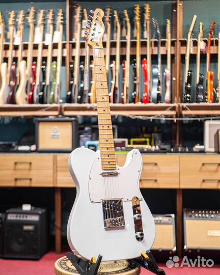 Fender Player Telecaster MN PWT Polar White Элект