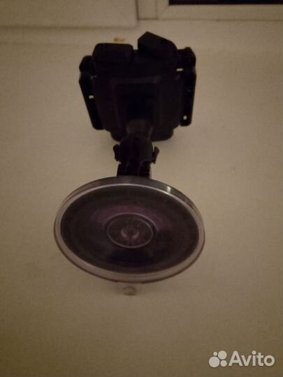 Держатель для телефона в машину на стекло