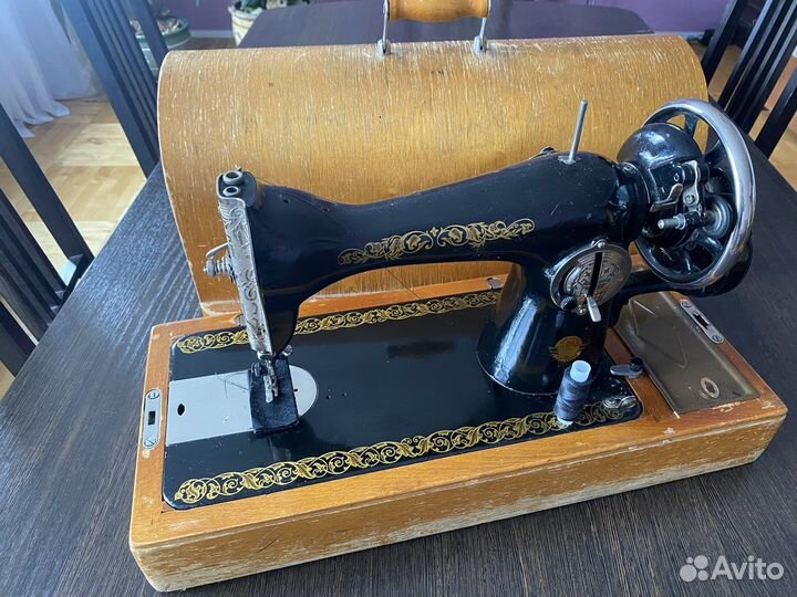 Швейная машинка бу ручная