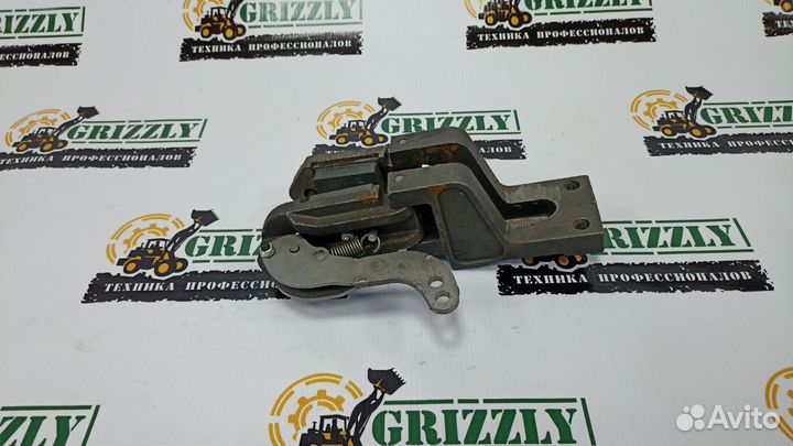 Колодка ручного тормоза (левая) в сборе