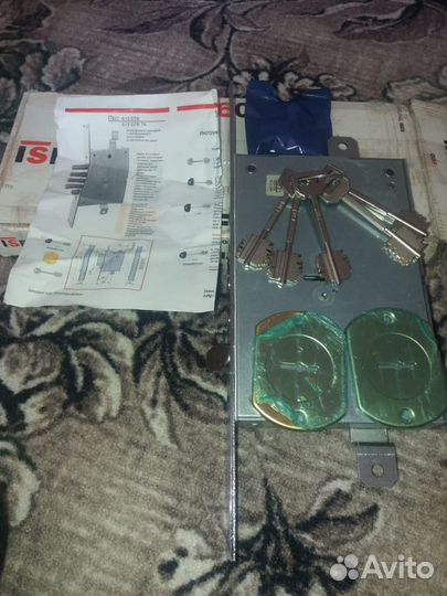 Цилиндр Mul t lock MT5+ Италия Исео Фиам Атра