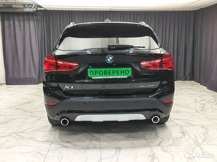 BMW X1 2.0 AT, 2021, 32 000 км