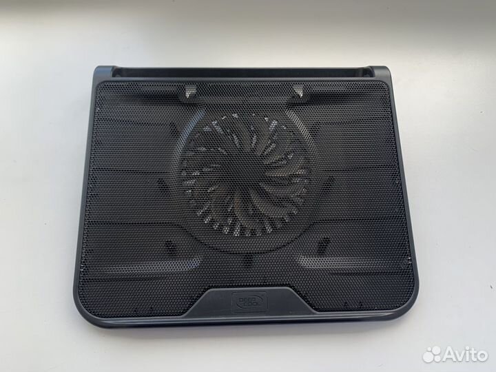Подставка с охлаждением для ноутбука Deep Cool