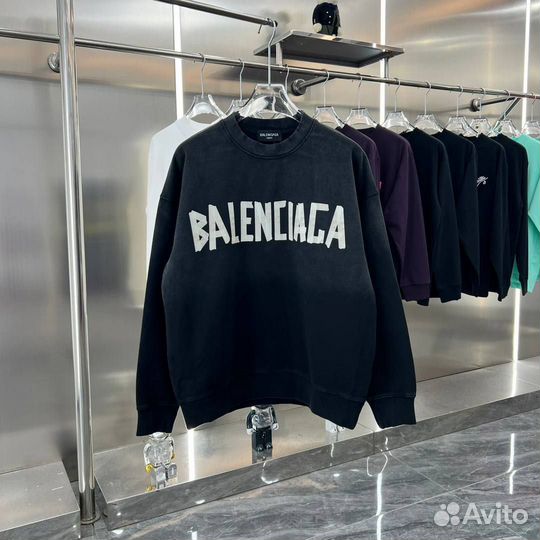 Balenciaga свитшот