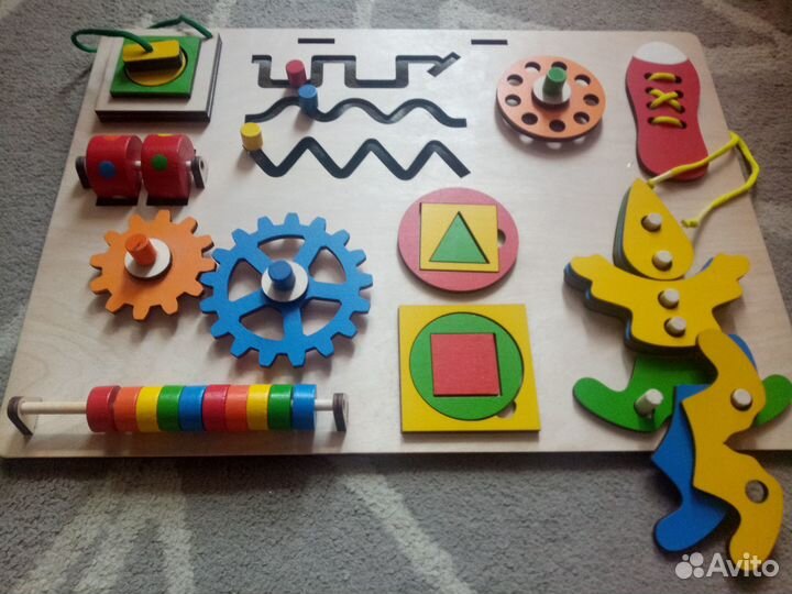 Пакет развивающих игрушек от +0 до 1,5 лет