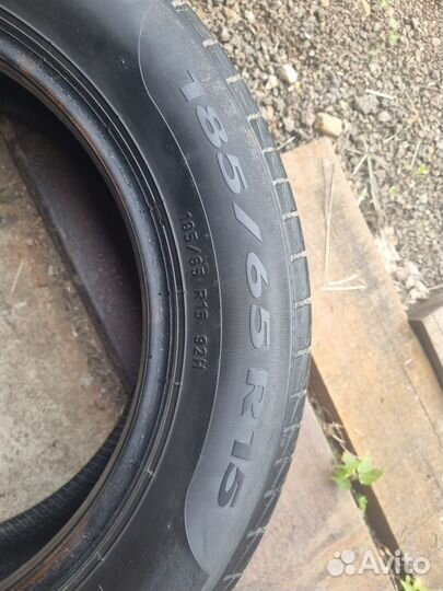 Pirelli Cinturato P1 185/65 R15 92H