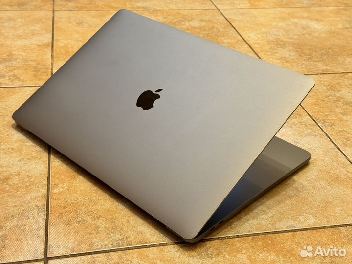 Macbook Pro 16 2019 i9/32gb/1TB 8gb 5500M