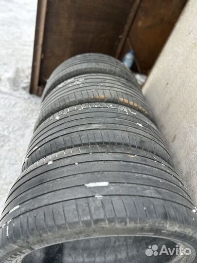 Michelin Pilot Sport 4 SUV 275/40 R21 107Y