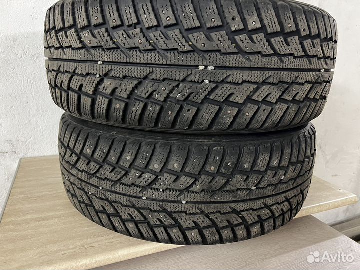 Marshal I'Zen RV Stud KC16 225/60 R17 103T