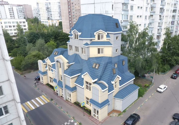 Здание, 924 м²