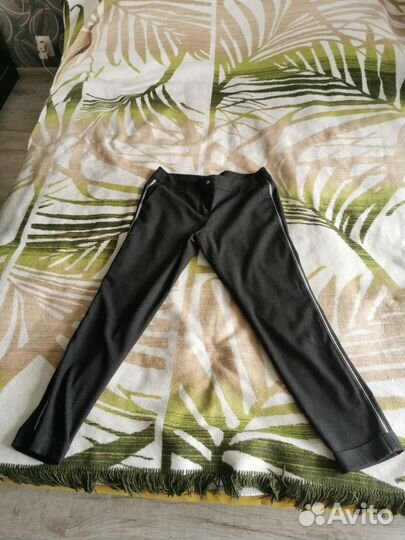 Брюки женские укороченные