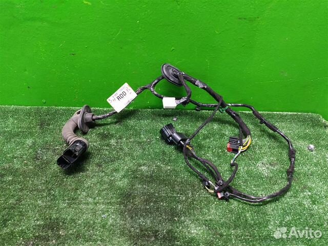 Проводка двери задней правой Ford Focus 3 (CB8) 2