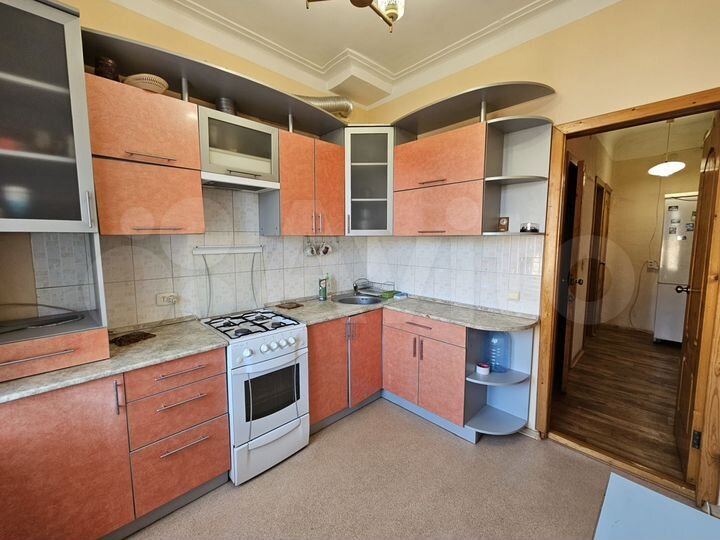 2-к. квартира, 59 м², 5/5 эт.