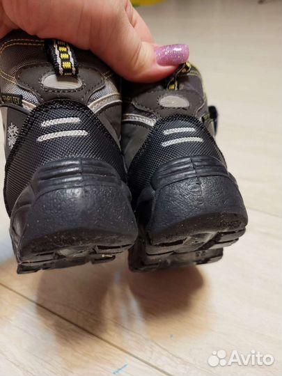 Зимние ботинки 23