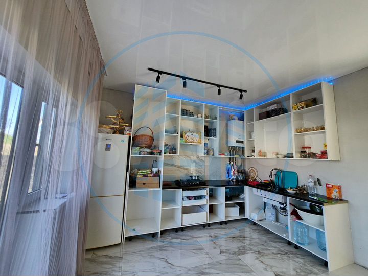 Дом 165,7 м² на участке 3,5 сот.