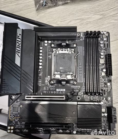 Материнская плата am5 b650m