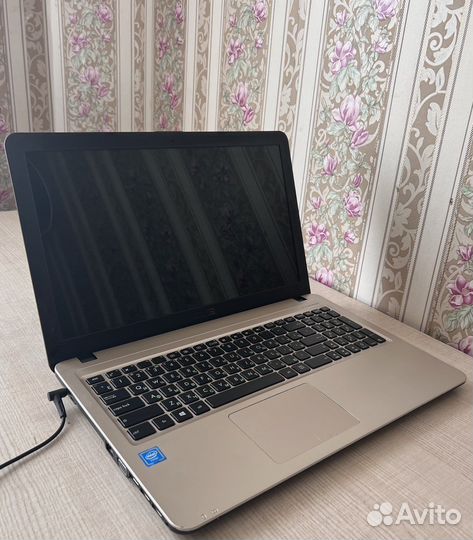 Asus