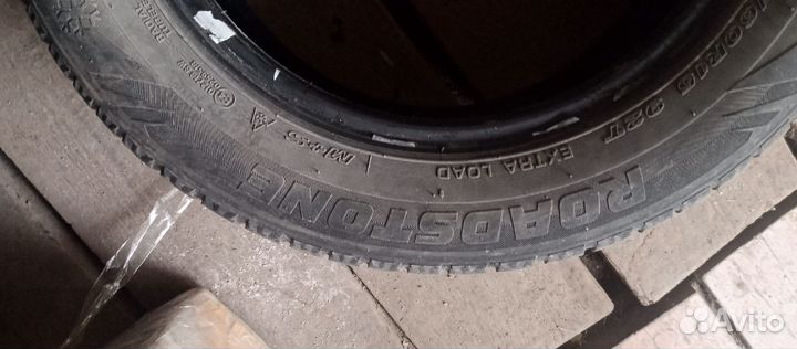 Roadstone Winguard Spike 195/60 R15 92T