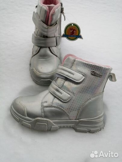 Ботинки для девочки утеплённые на раннею весну