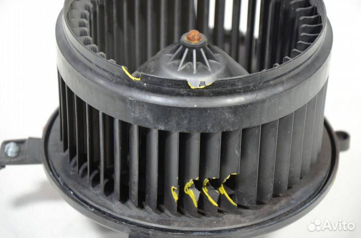 Моторчик печки Dodge Grand Caravan RT 3.6(ERB)