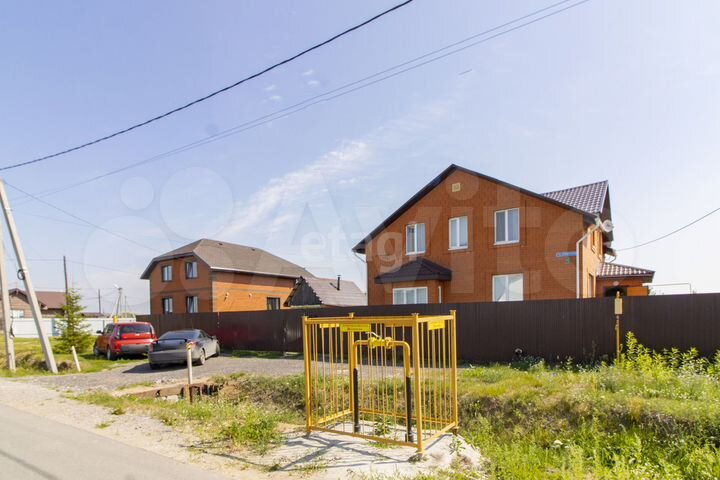 Дом 175,5 м² на участке 15 сот.