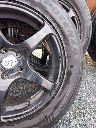 Bridgestone Potenza RE003 Adrenalin 225/55 R16