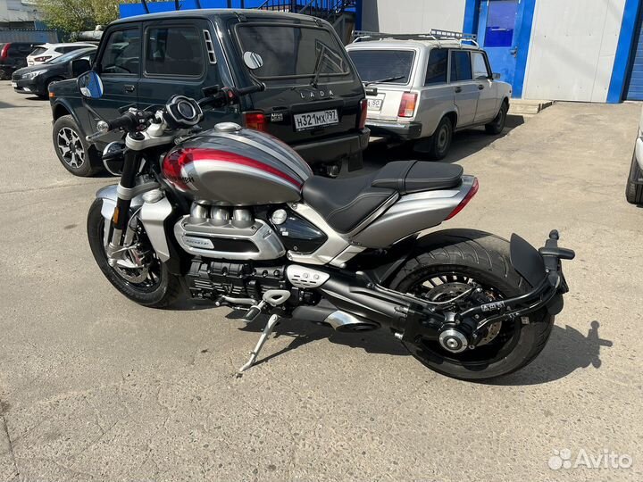 Новый triumph rocket 3