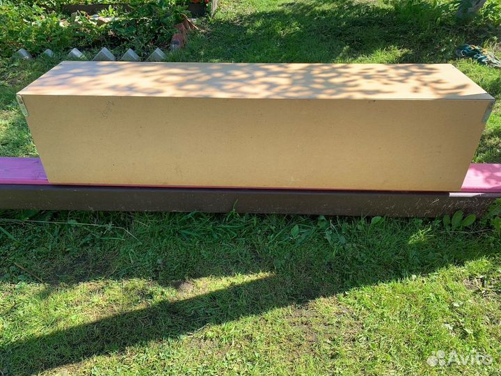 Полка книжная настенная