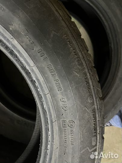 Continental CrossContact UHP 235/55 R17 99H