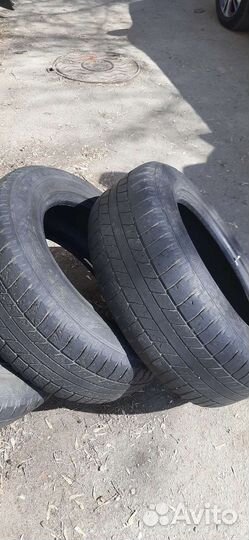 Goodyear Wrangler AT 235/65 R17