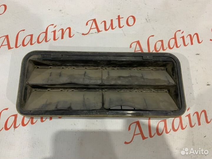Решётка вентиляционная задняя левая Ford Mondeo 4