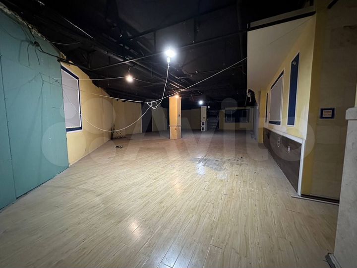 Торговая площадь под студию растяжки/танцев