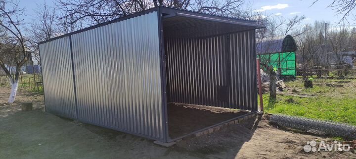 Гараж-ракушка из профильного листа