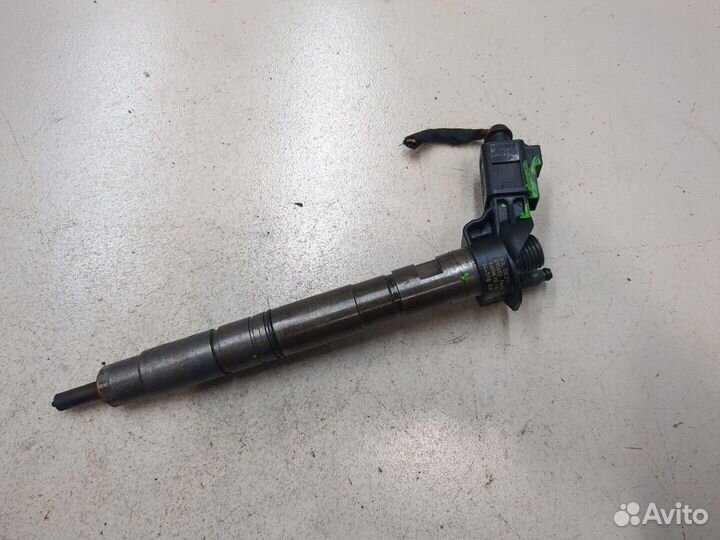 Форсунка топливная Volkswagen Eos, 2009