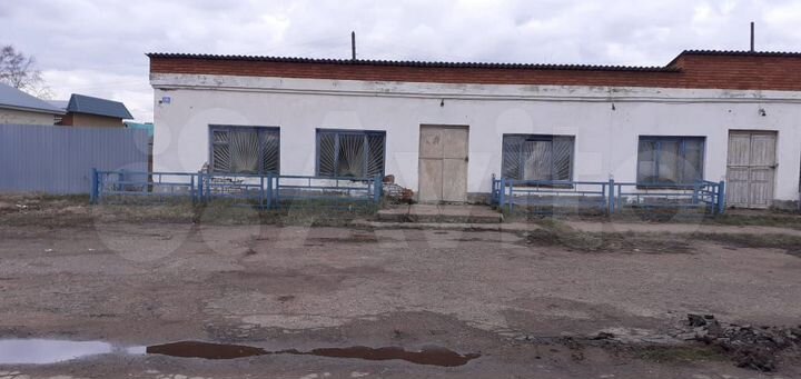 Здание, 351.7 м²